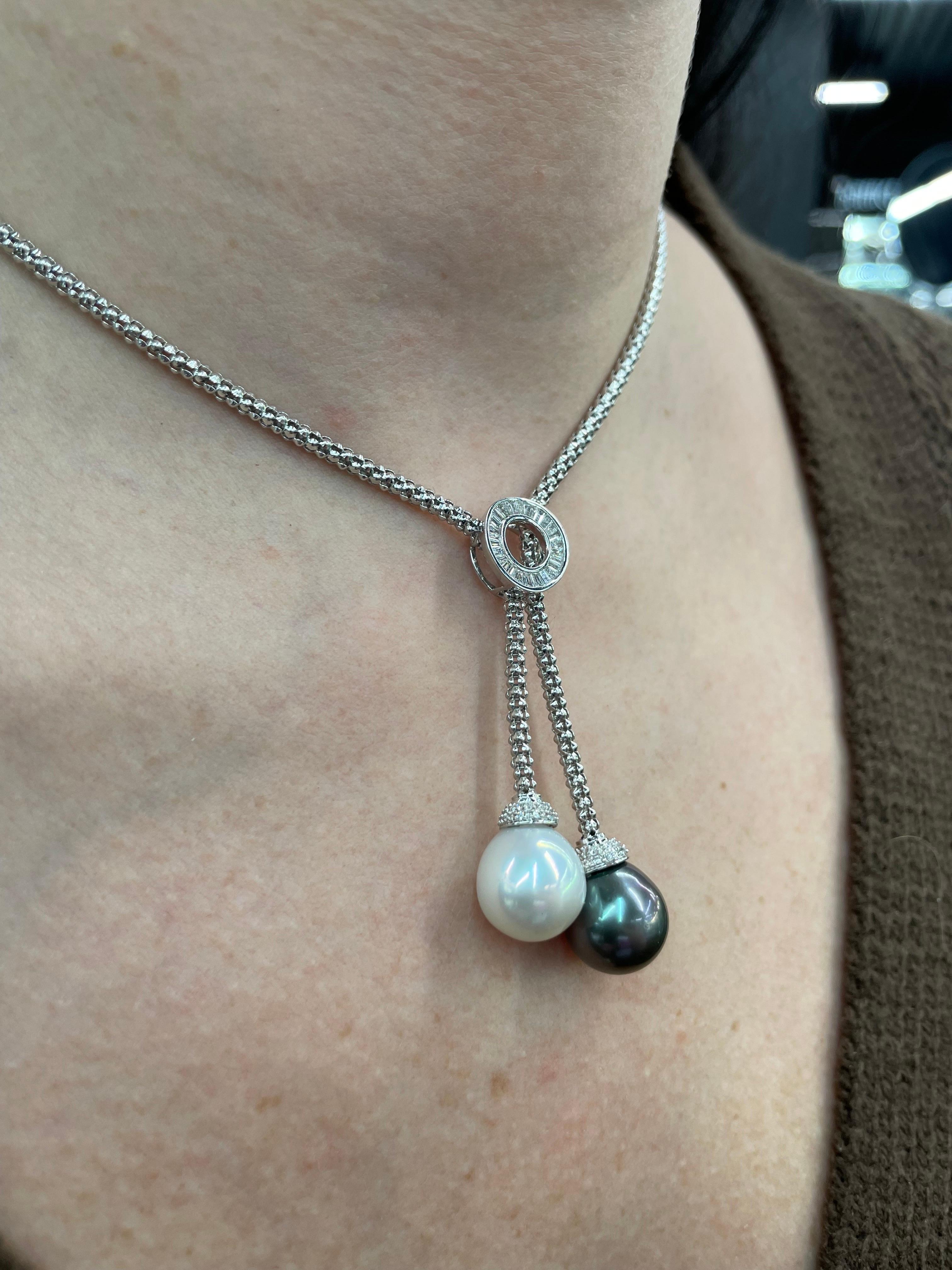 18 Karat White Gold South Sea & Tahitian Pearl Diamond Lariat 0.61 Carats 12-13M In New Condition For Sale In New York, NY
