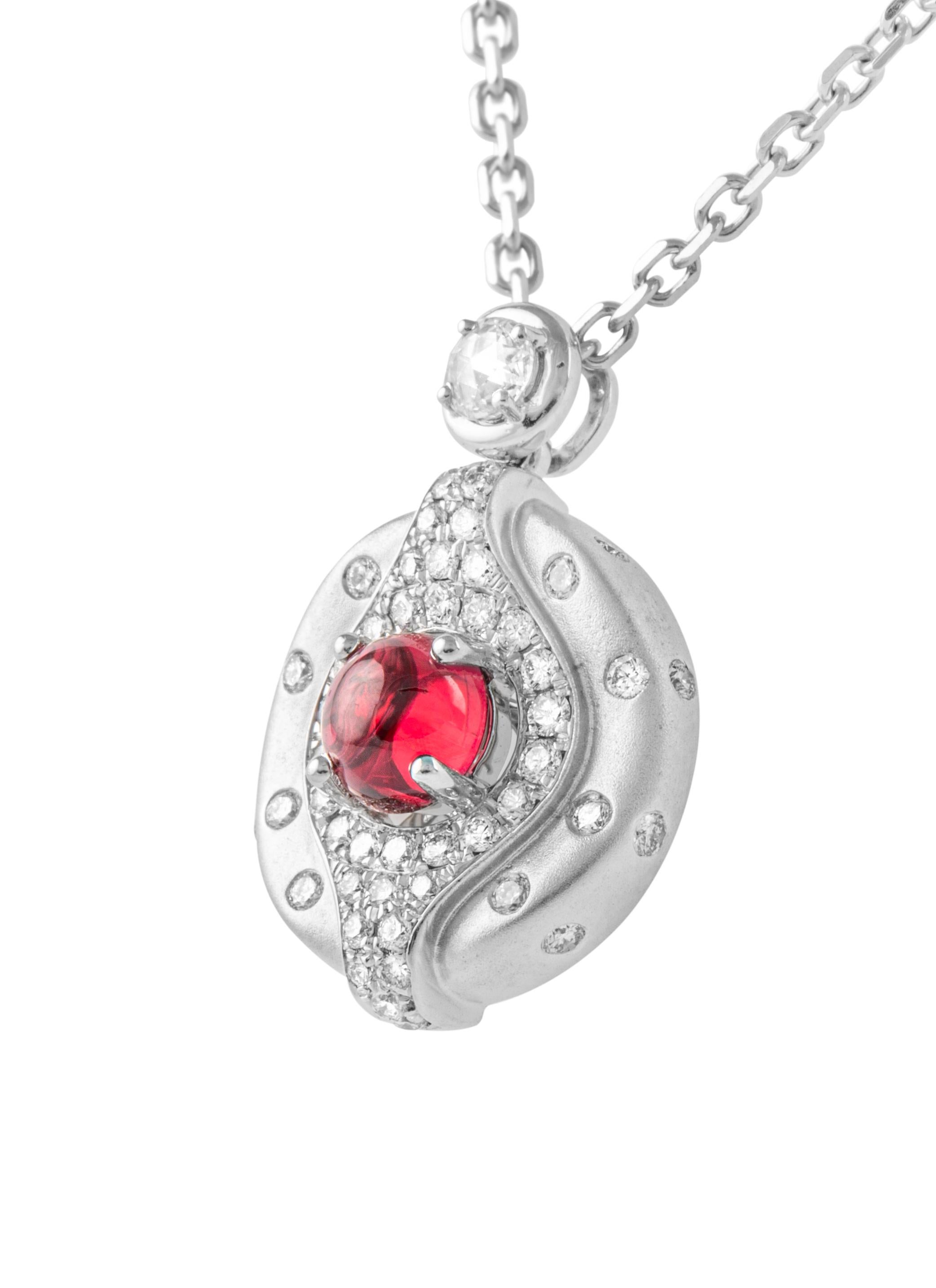Contemporary 18 Karat White Gold Spinel and Diamond Pendant For Sale
