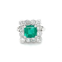 18 Karat White Gold Square Cut Emerald Diamond Cocktail Ring