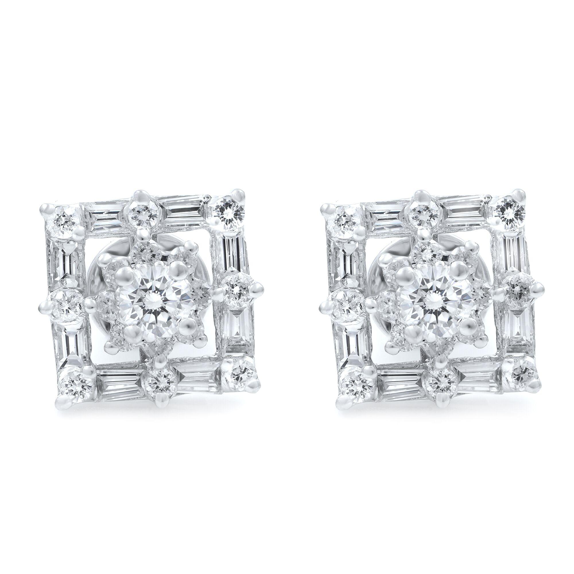 18 Karat White Gold Square Shaped Diamond Stud Earrings 0.77 Carat In New Condition For Sale In New York, NY