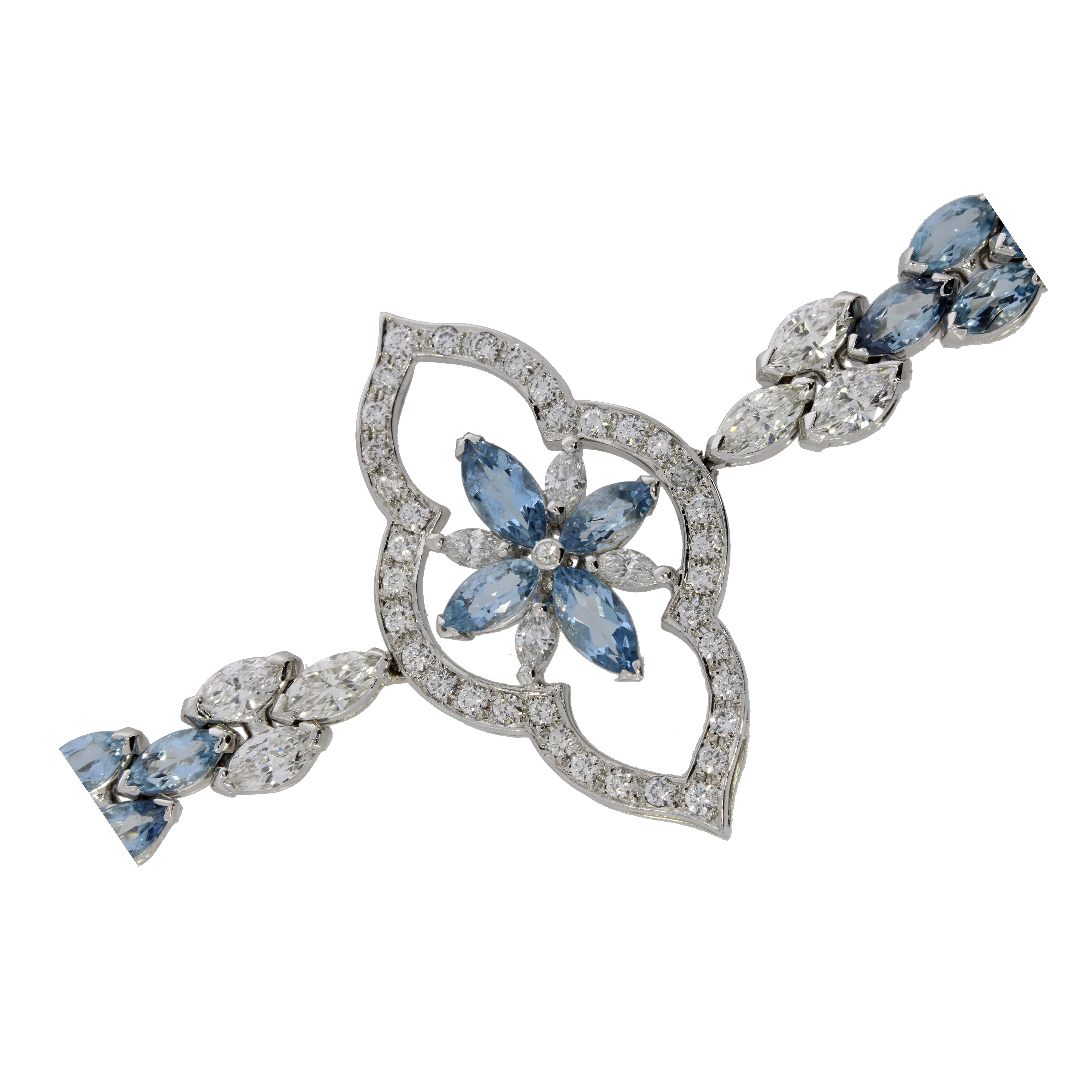 Contemporary 18 Karat White Gold Stella Aquamarine and Diamond Bracelet For Sale