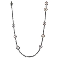 18 Karat White Gold Tahitian Cultured Pearl and Diamond Beaded Necklace