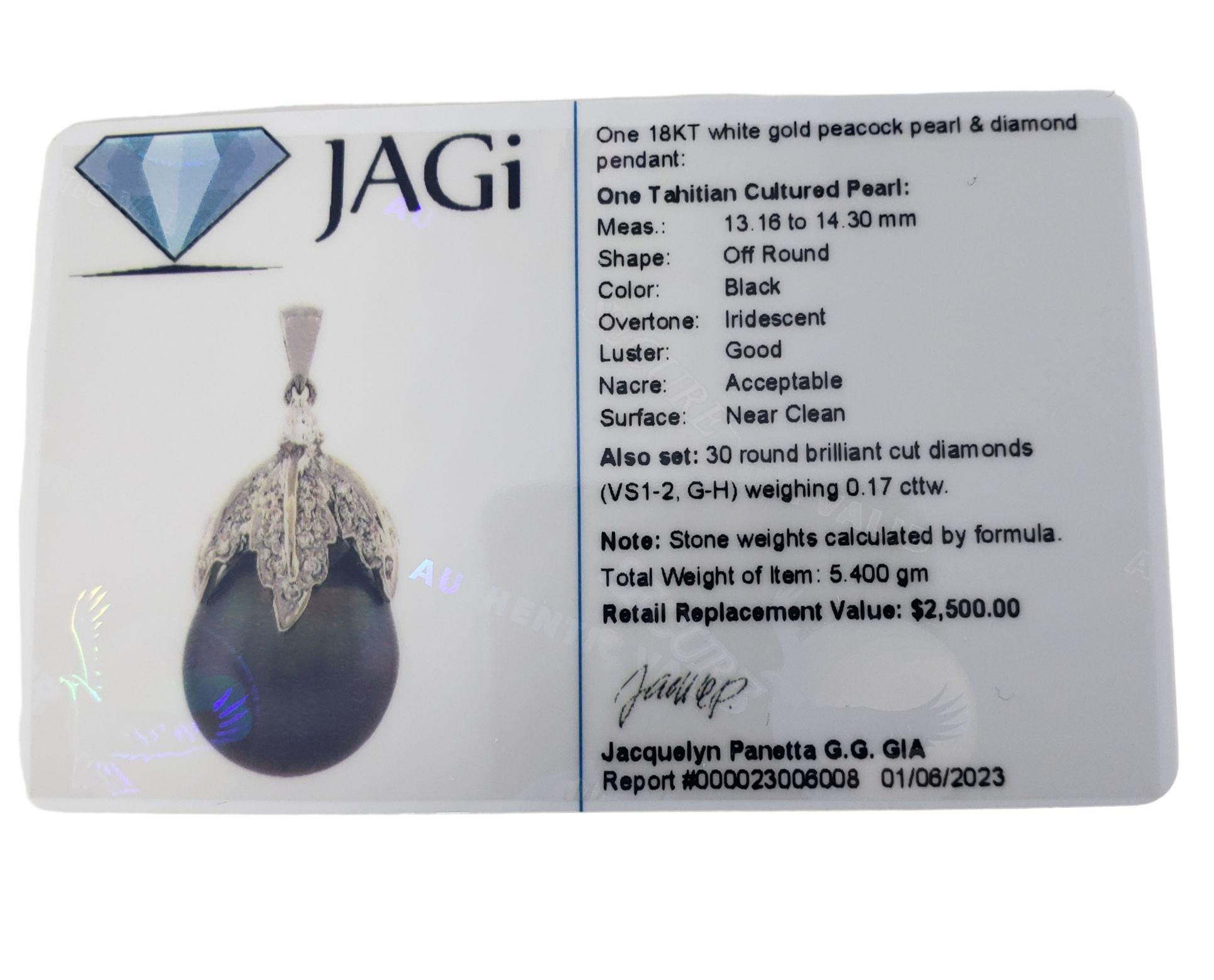 18 Karat White Gold Tahitian Pearl and Diamond Pendant Necklace #13701 For Sale 3