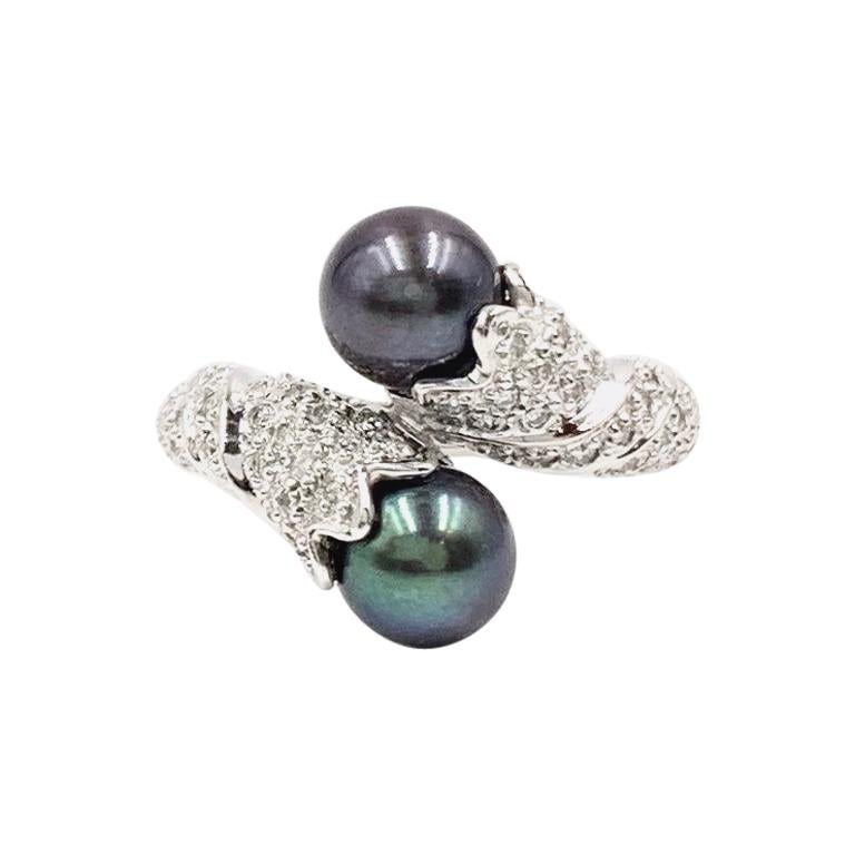 18 Karat White Gold Tahitian Pearl and Diamond Toi et Moi Bypass Ring For Sale