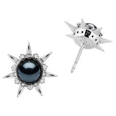 18 Karat White Gold Tahitian Pearls and Diamonds Stud Earrings