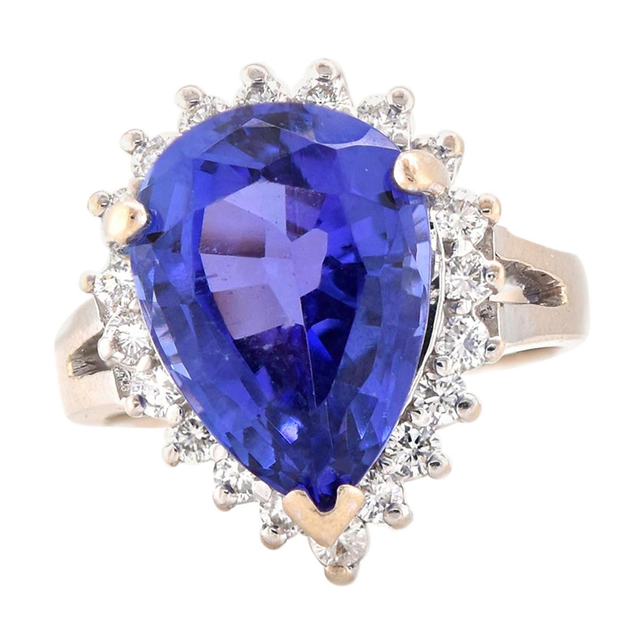 18 Karat Weißgold Tansanit und Diamant Cocktail-Ring