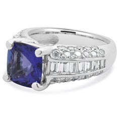 18 Karat White Gold Tanzanite and Diamond Ring