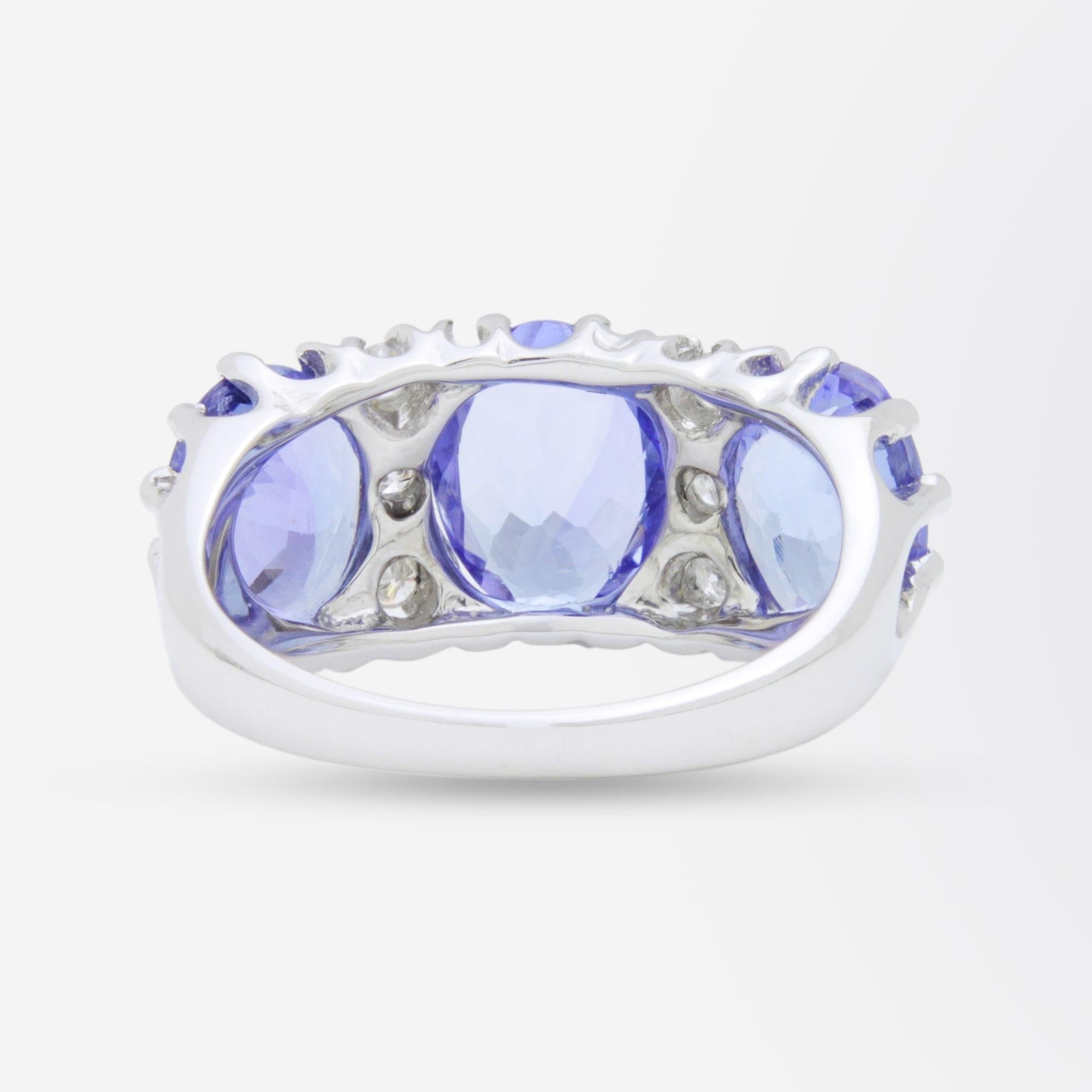 18 Karat White Gold, Tanzanite and Diamond Ring In Good Condition For Sale In Brisbane City, QLD