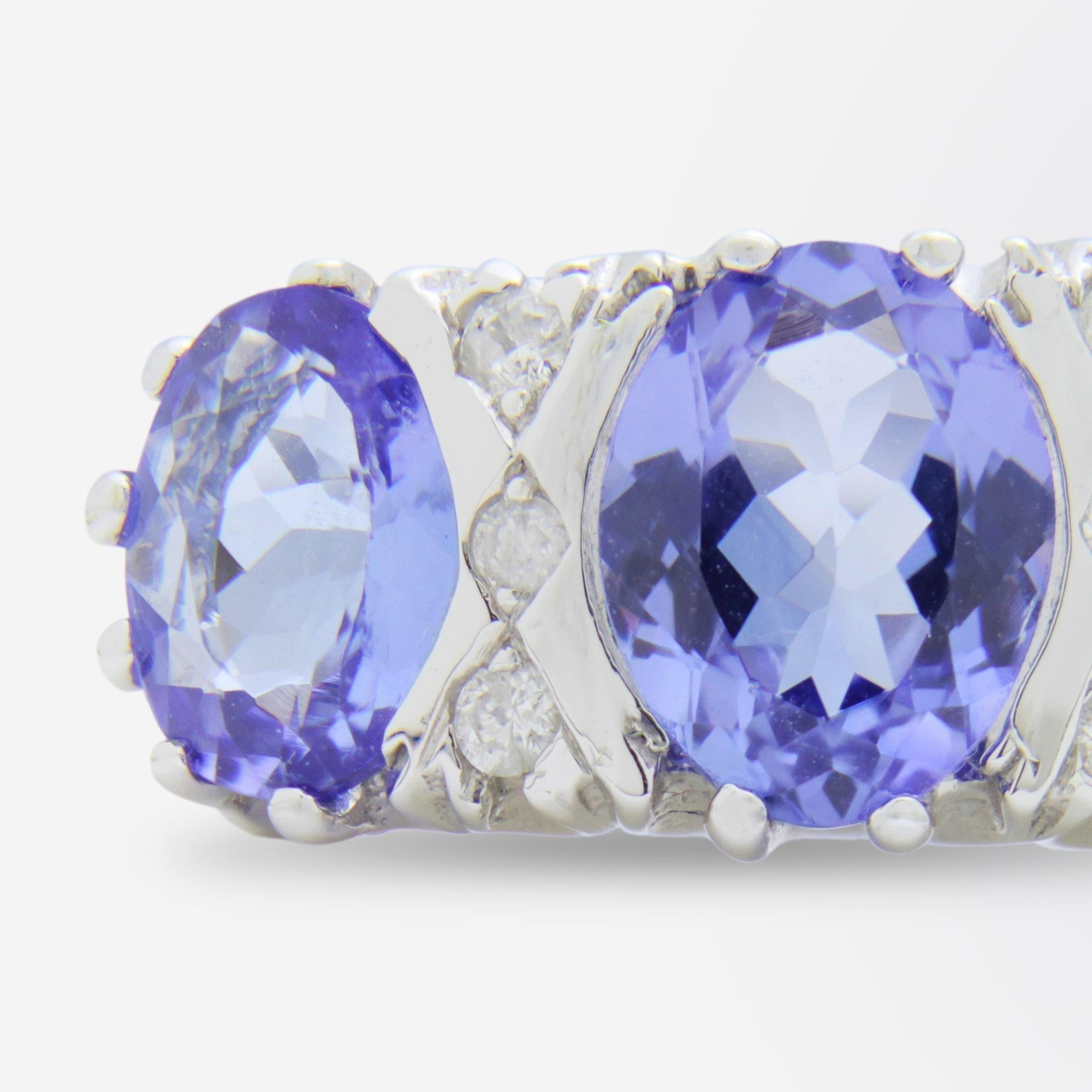 Women's or Men's 18 Karat White Gold, Tanzanite and Diamond Ring For Sale