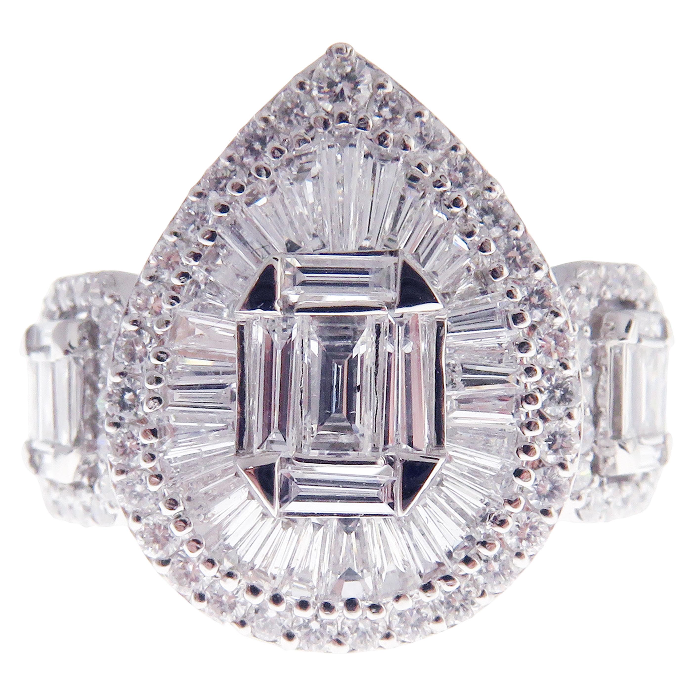 18 Karat Weißgold Dreistein-Diamantring in Birnenform aus Diamanten für Damen oder Herren im Angebot