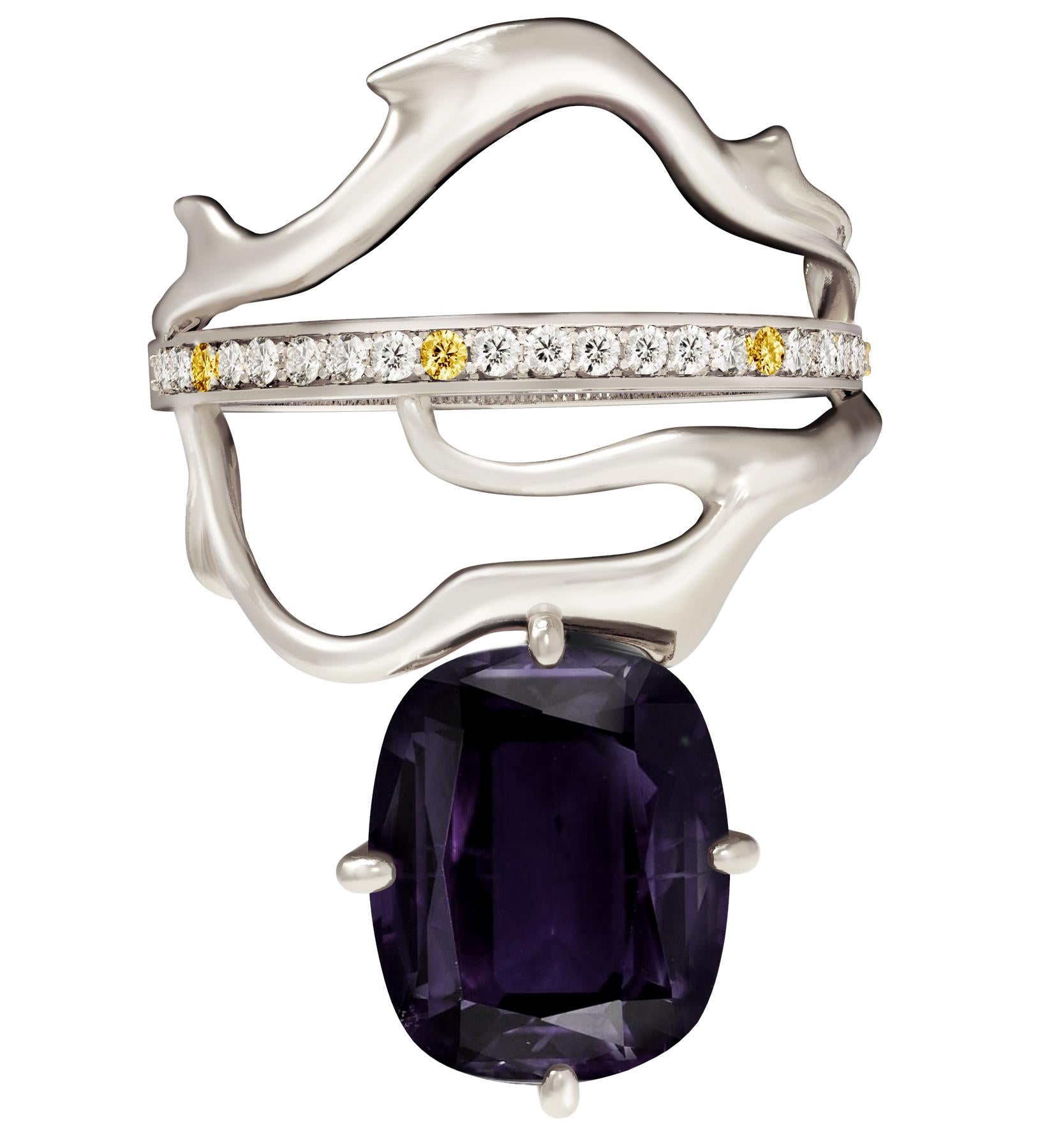 Contemporary Eighteen Karat White Gold Tibetan Cocktail Ring with Spinel and Diamonds For Sale