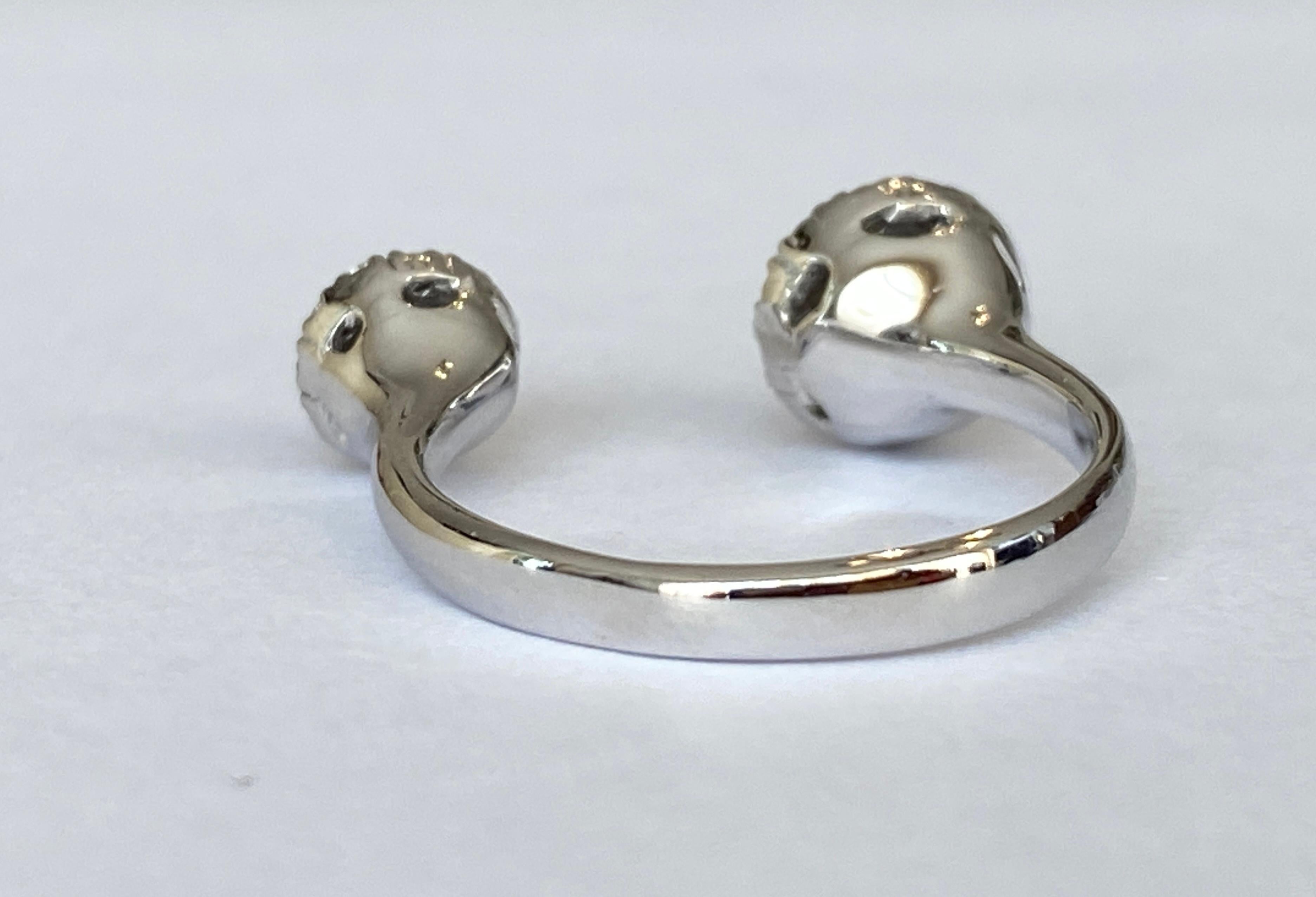 18 Karat White Gold 'Toi et Moi'  Diamond Ring  For Sale 3