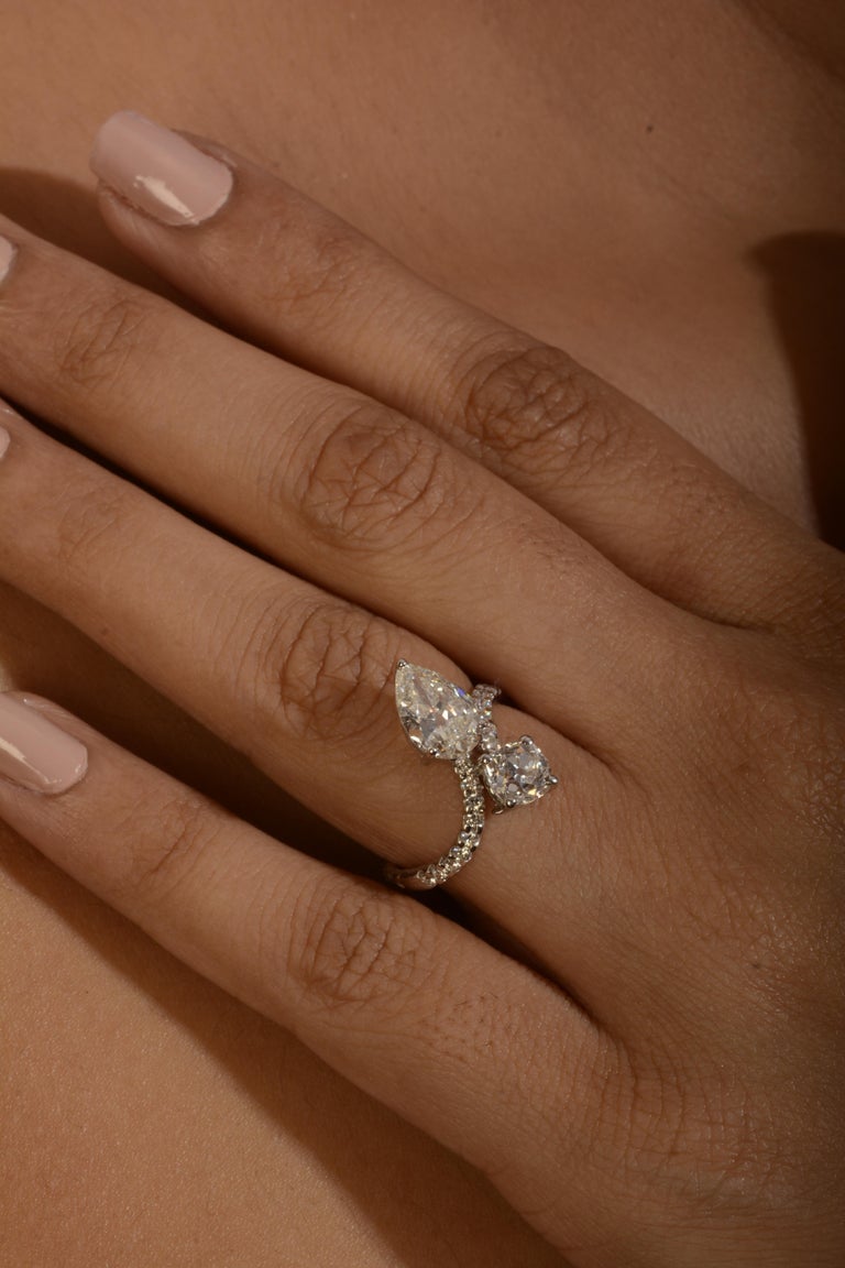 Contemporary 18 Karat White Gold 'Toi et Moi' Old Cut Diamond Solitaire Ring