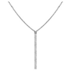 18 Karat White Gold Venus Illusion Long Necklace 18 Karat White Gold Venus Illusion Long Necklace