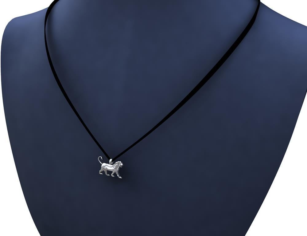 White Rhodium Persepolis Lion Pendant Necklace In New Condition For Sale In New York, NY