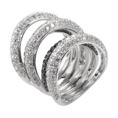 18 Karat White Gold White and Black Diamond Pave Ring CRR9153