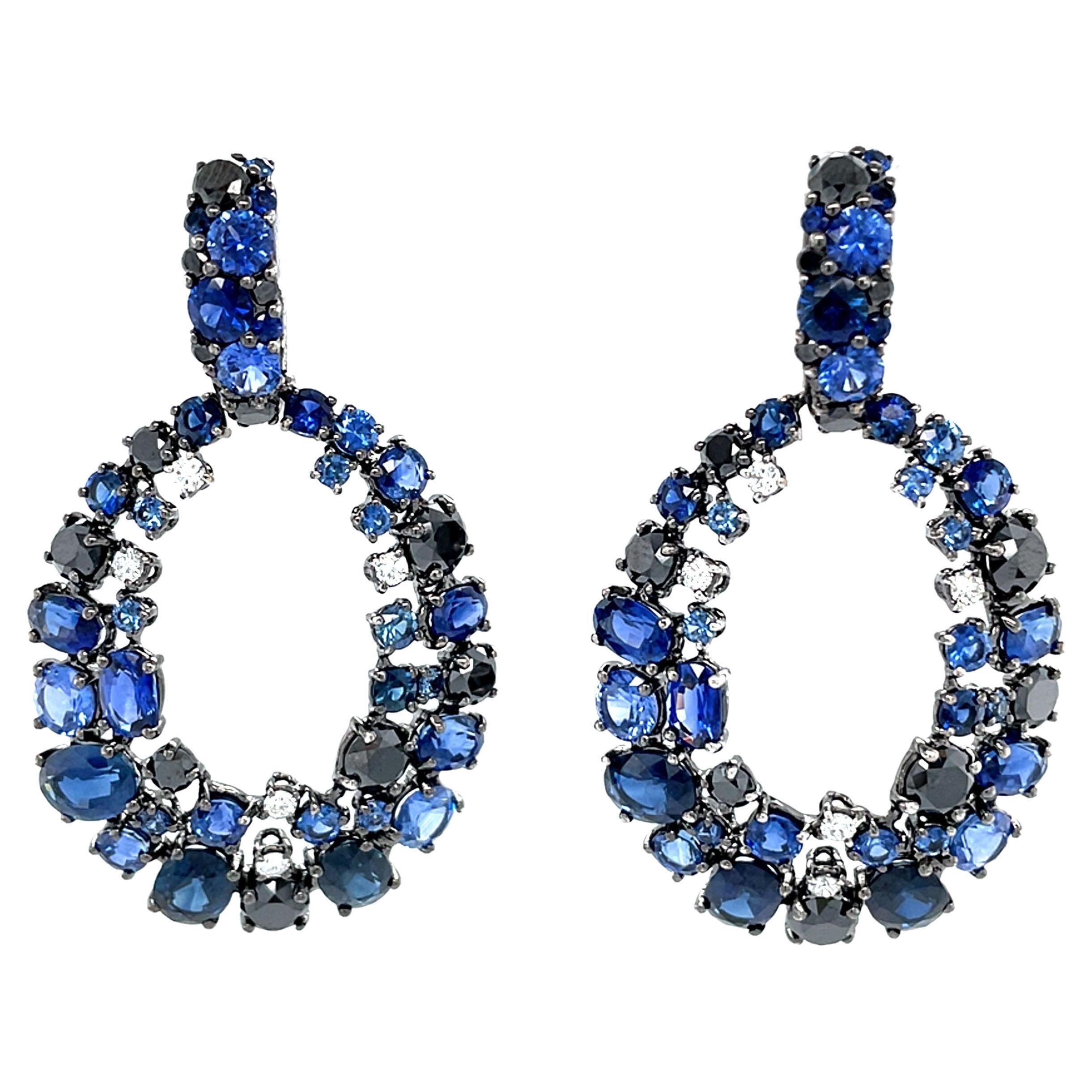 18 Karat White Gold White Black Diamonds Blue Sapphires Chandelier Earrings