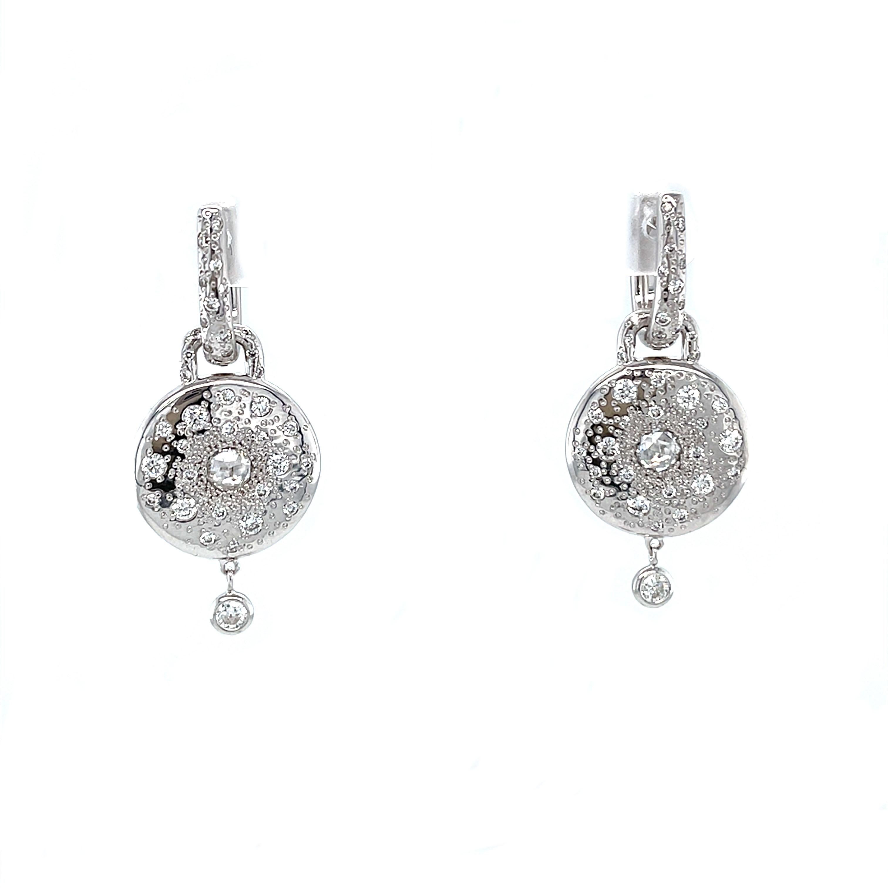 Women's 18 Karat White Gold White Diamond  Drop Earrings For Sale