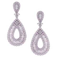 18 Karat White Gold White Diamond Simple 1.5'' Pear Baguette Dangling Earring