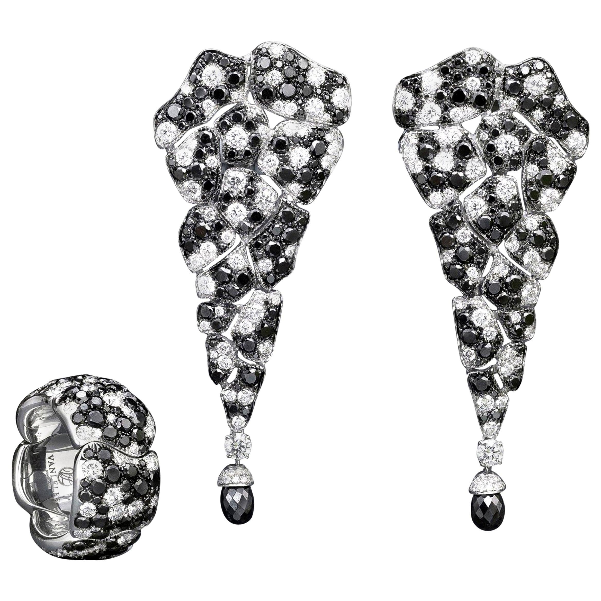 18 Karat White Gold White Diamonds and Black Diamonds Earrings and Cocktail Ring