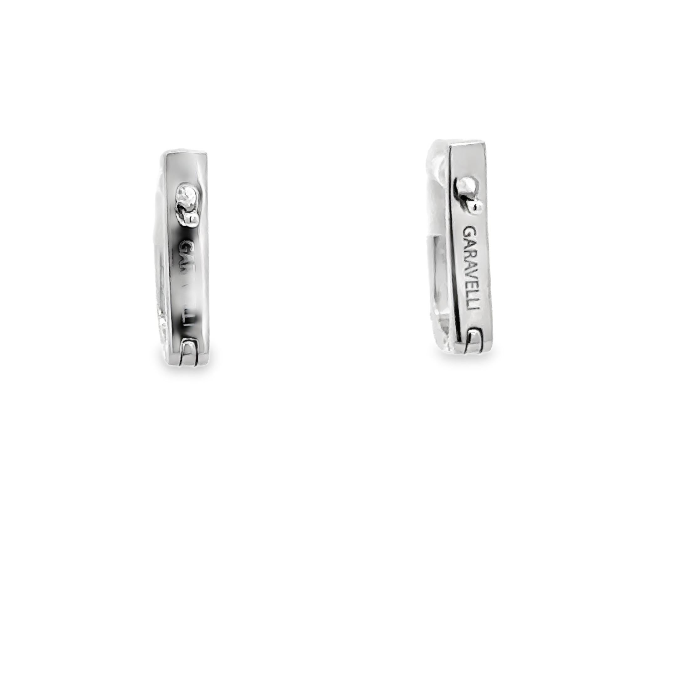 18 Karat Weißgold Weiß Diamanten Garavelli New Huggie Ohrringe im Angebot 7