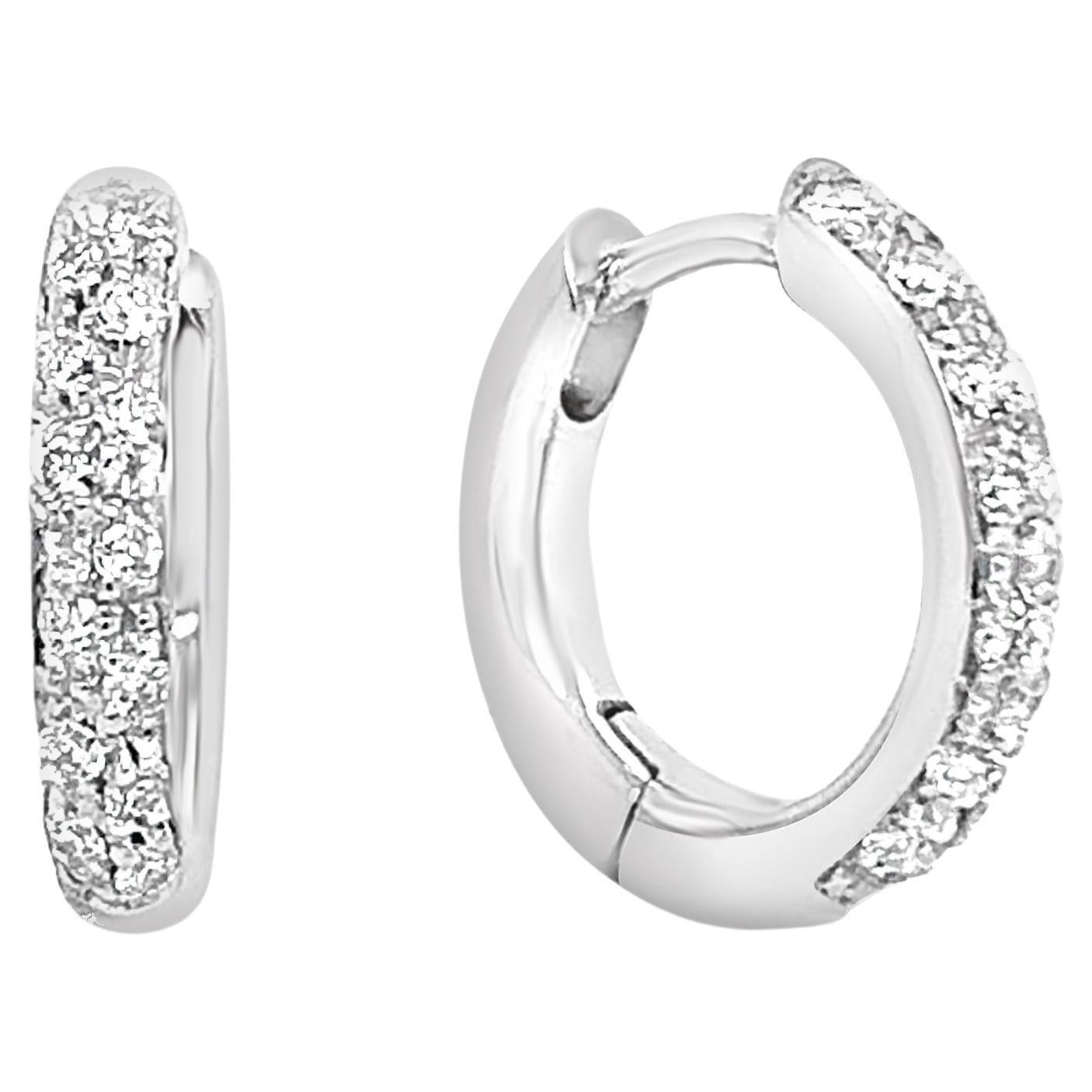 18 Karat White Gold White Diamonds Garavelli Round Huggie Earrings