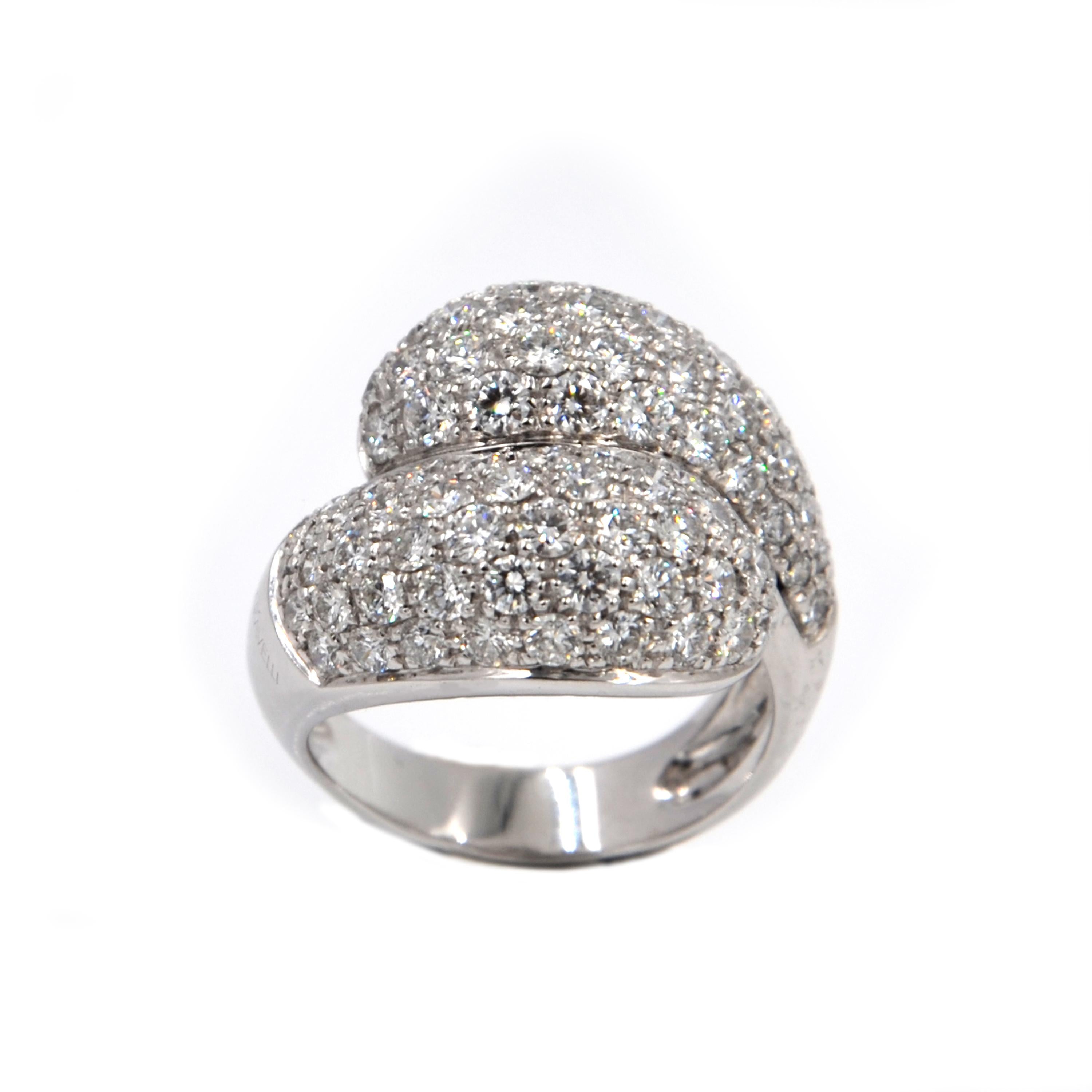 18 Karat White Gold White Diamonds Pavè Contrarier Garavelli Ring For Sale 5