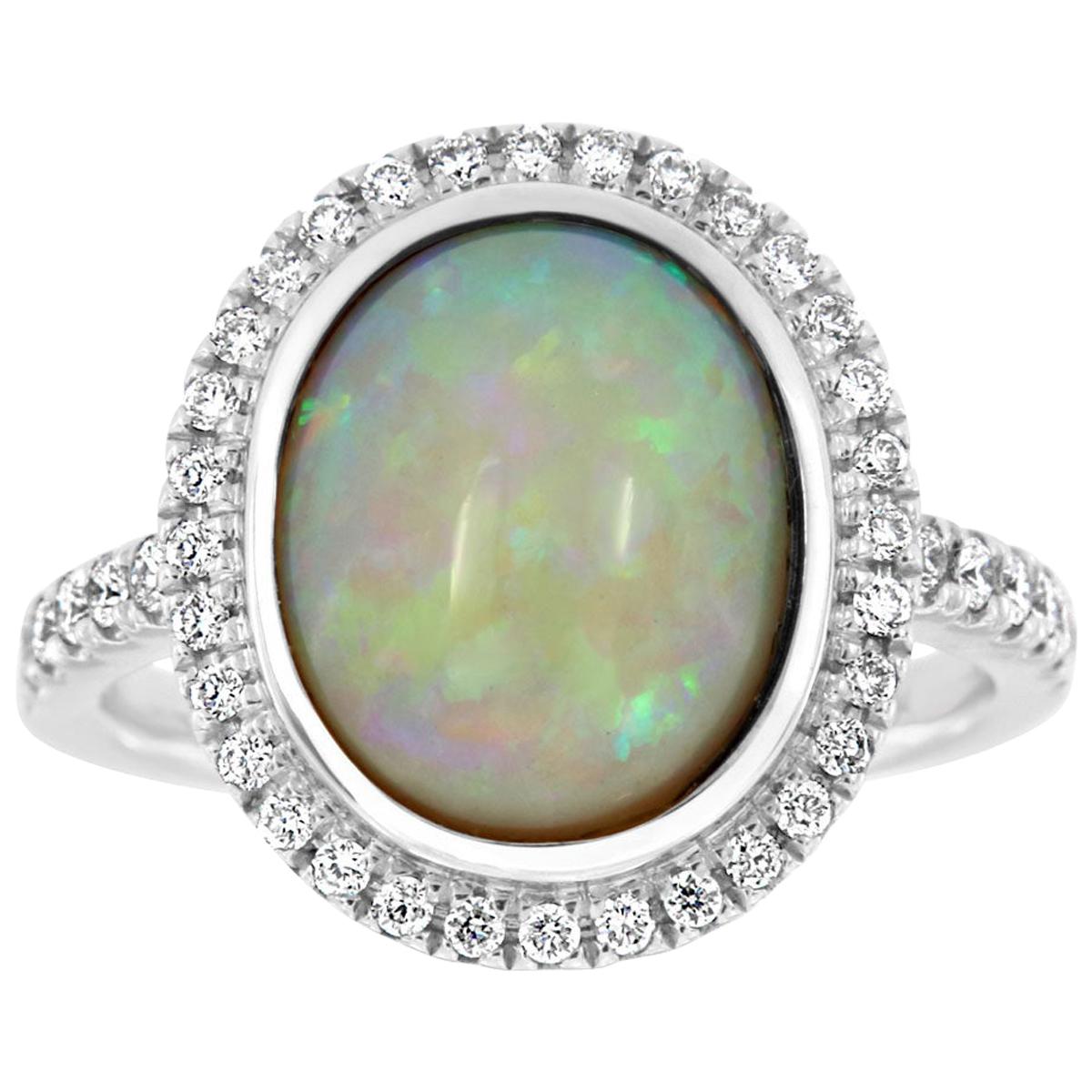 18 Karat White Gold White Opal Ring '2 2/3 Carat'