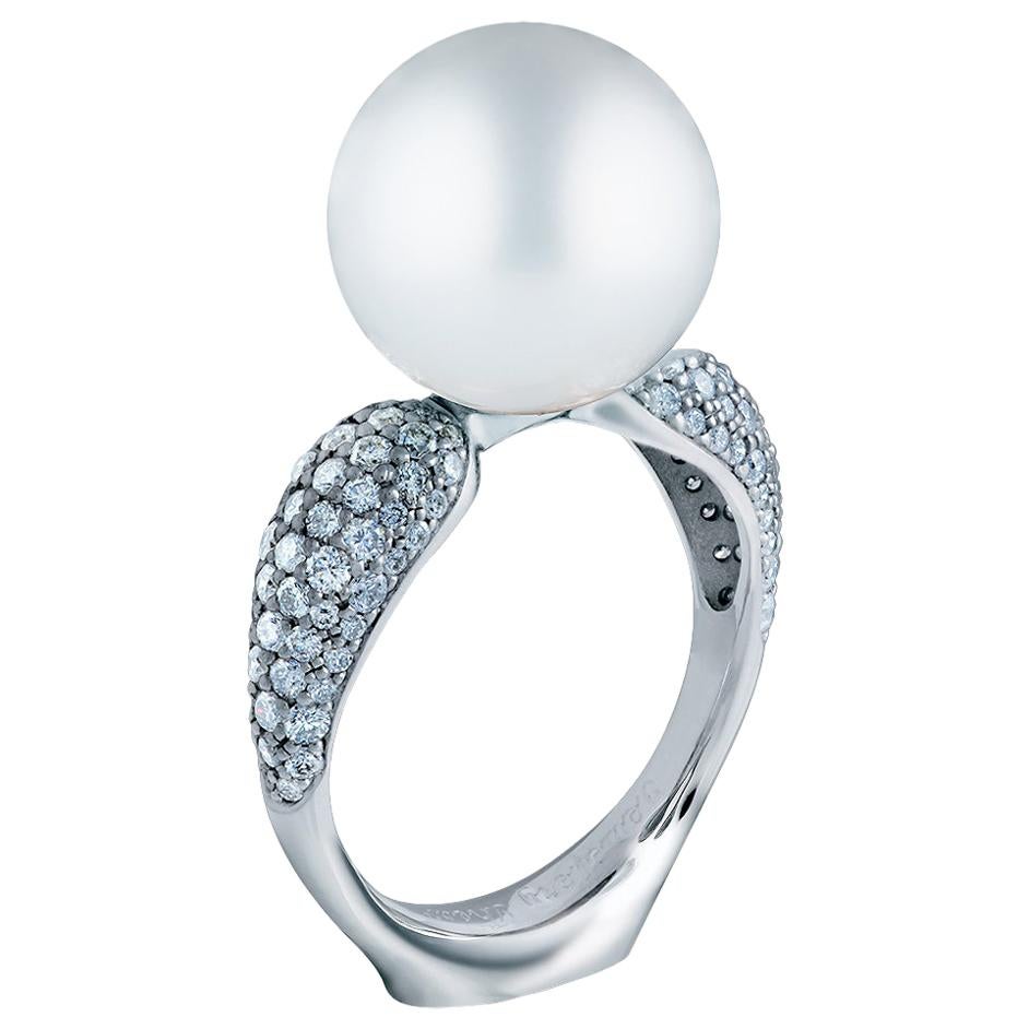 18 Karat White Gold White South Sea Pearl and 1.05 Carat Diamonds Cocktail Ring For Sale