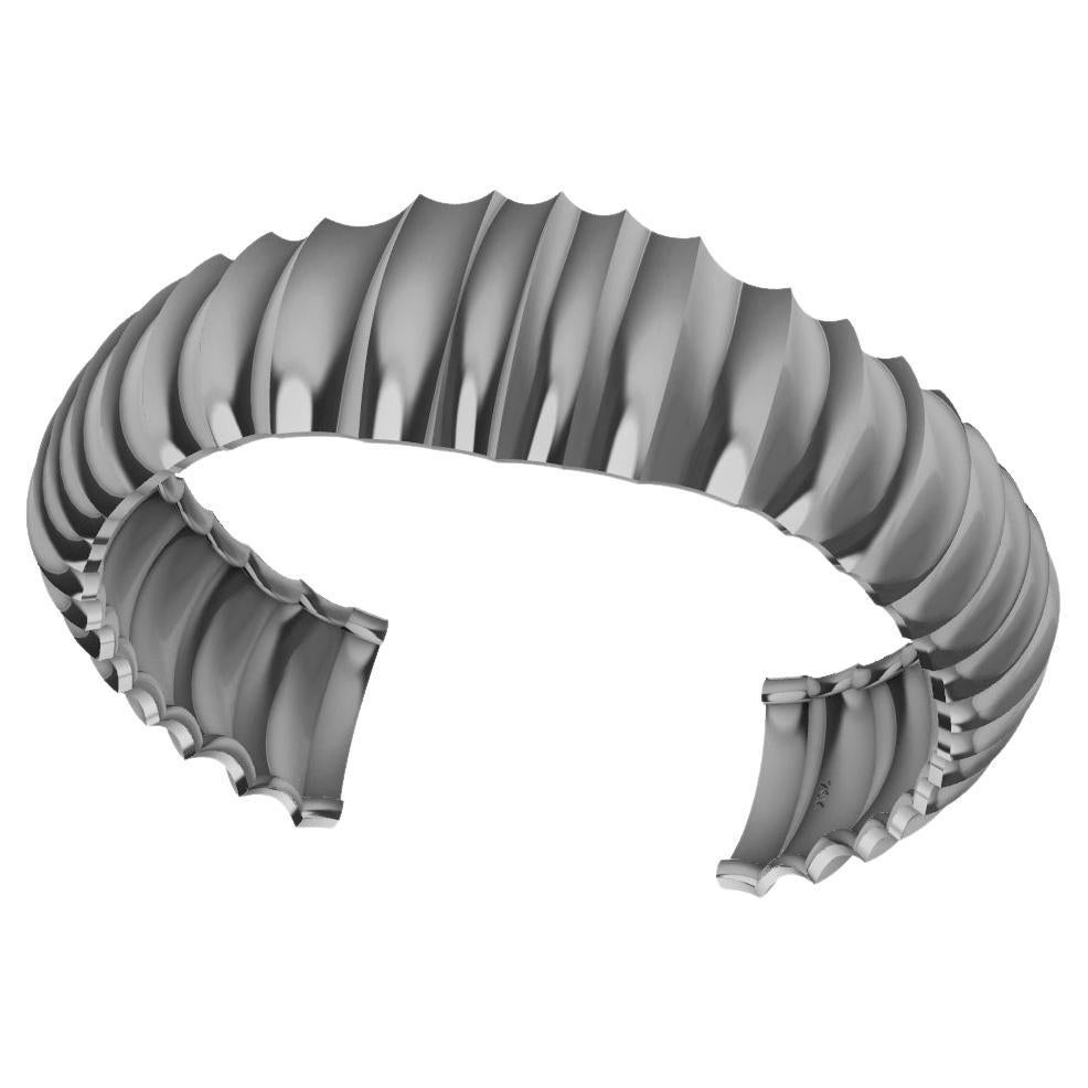 18 Karat White Gold Wide Vertebrae Cuff Bracelet