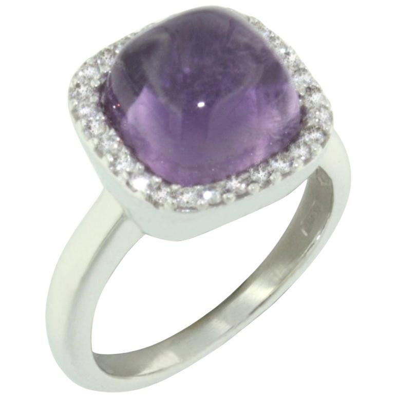 18 Karat White Gold with Amethyst and White Diamond Ring