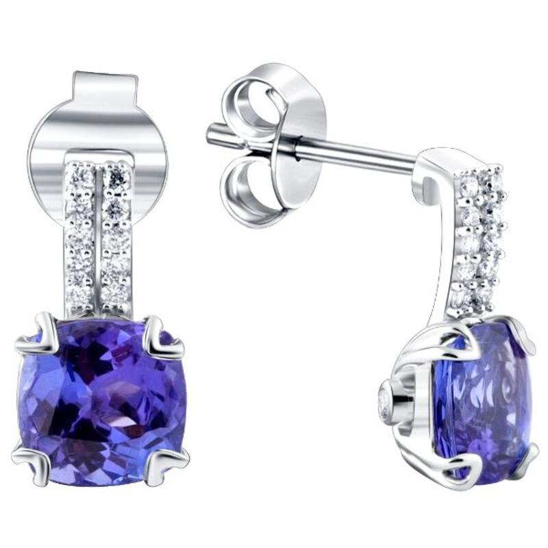 18 Karat White Gold with Tanzanite and Diamonds Earrings In New Condition For Sale In Hong Kong, HK
