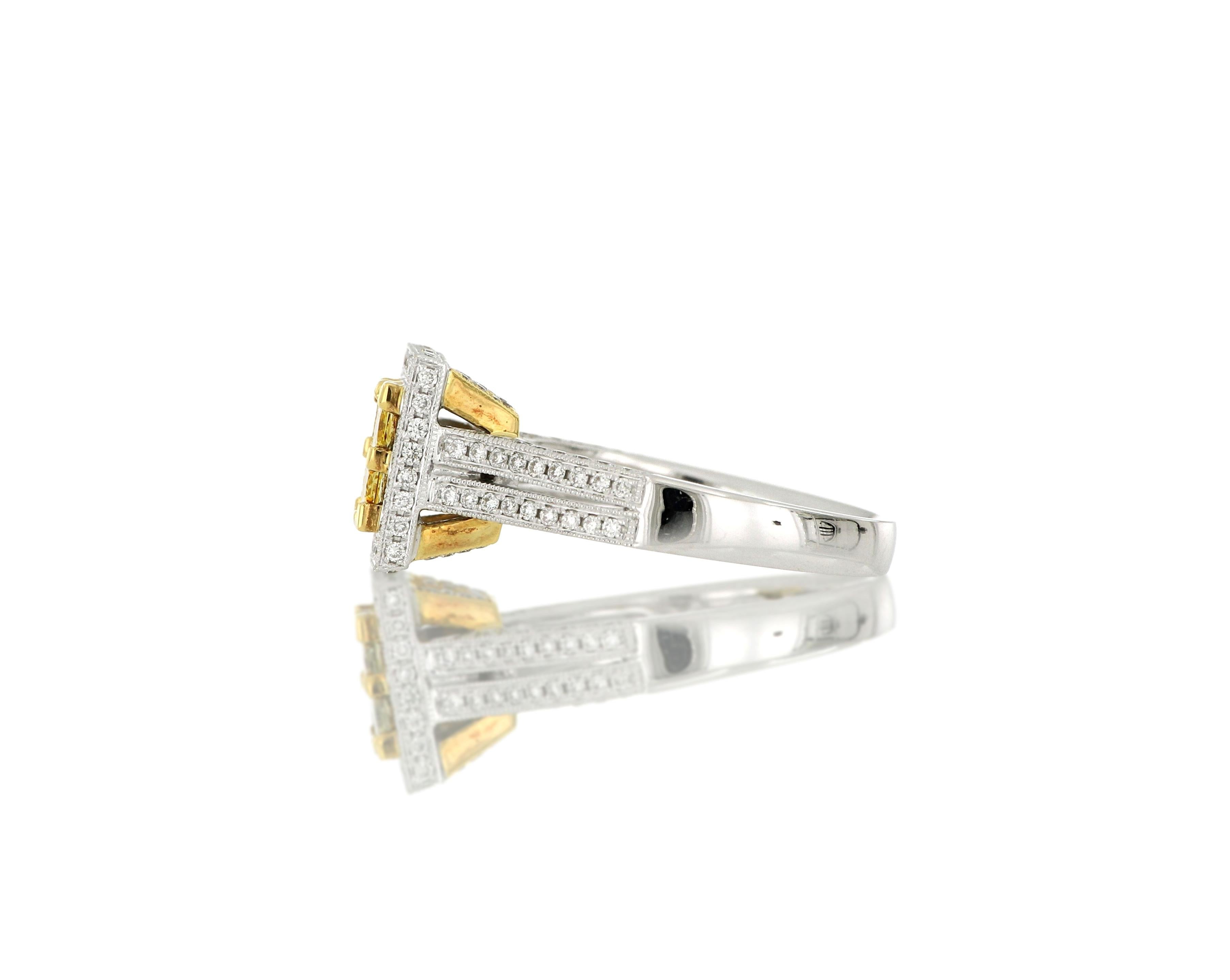 Taille carrée Bague en or blanc 18 carats et diamants jaunes en vente