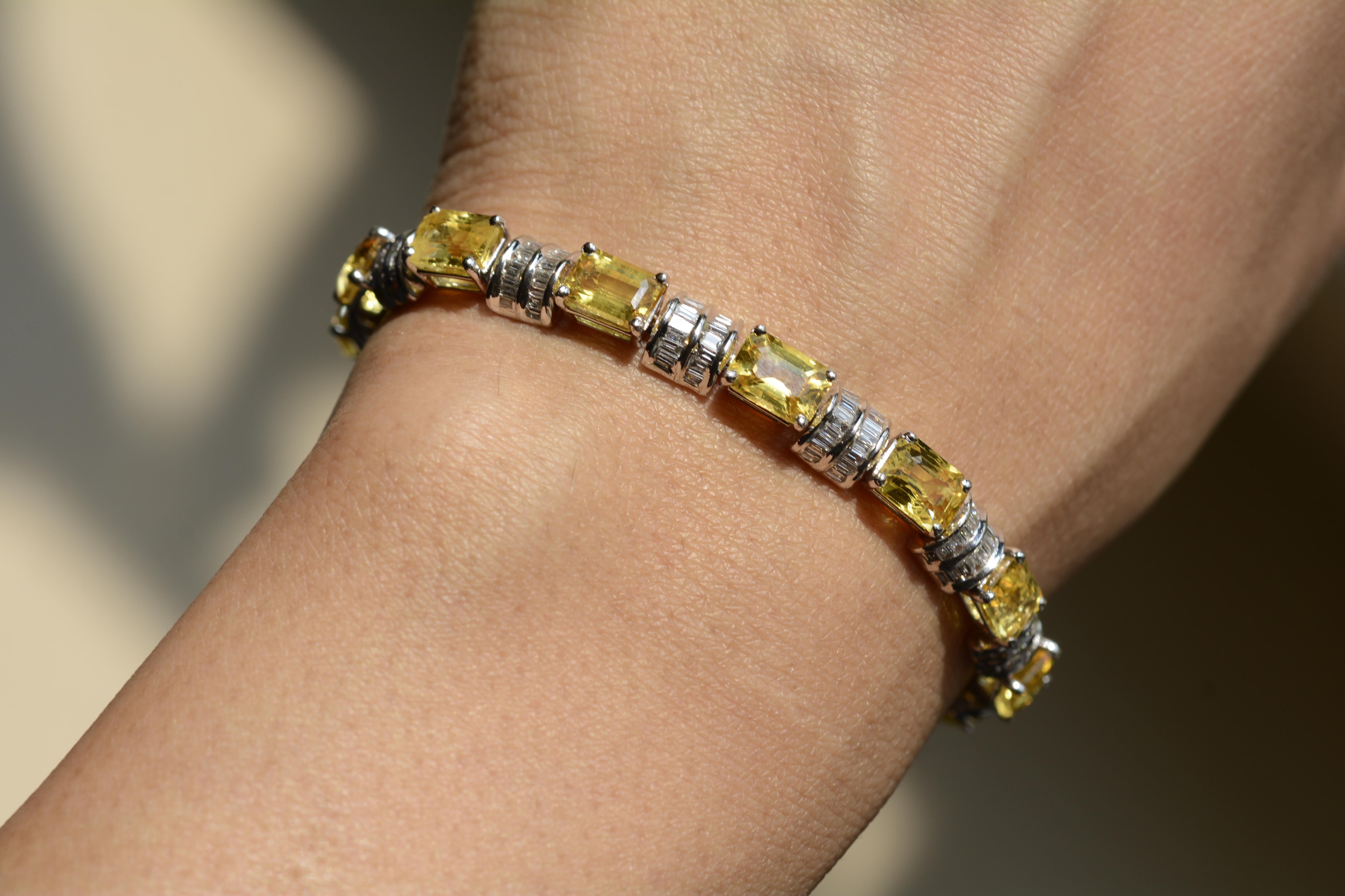Contemporary 18 Karat White Gold Yellow Sapphire and Diamond Bracelet
