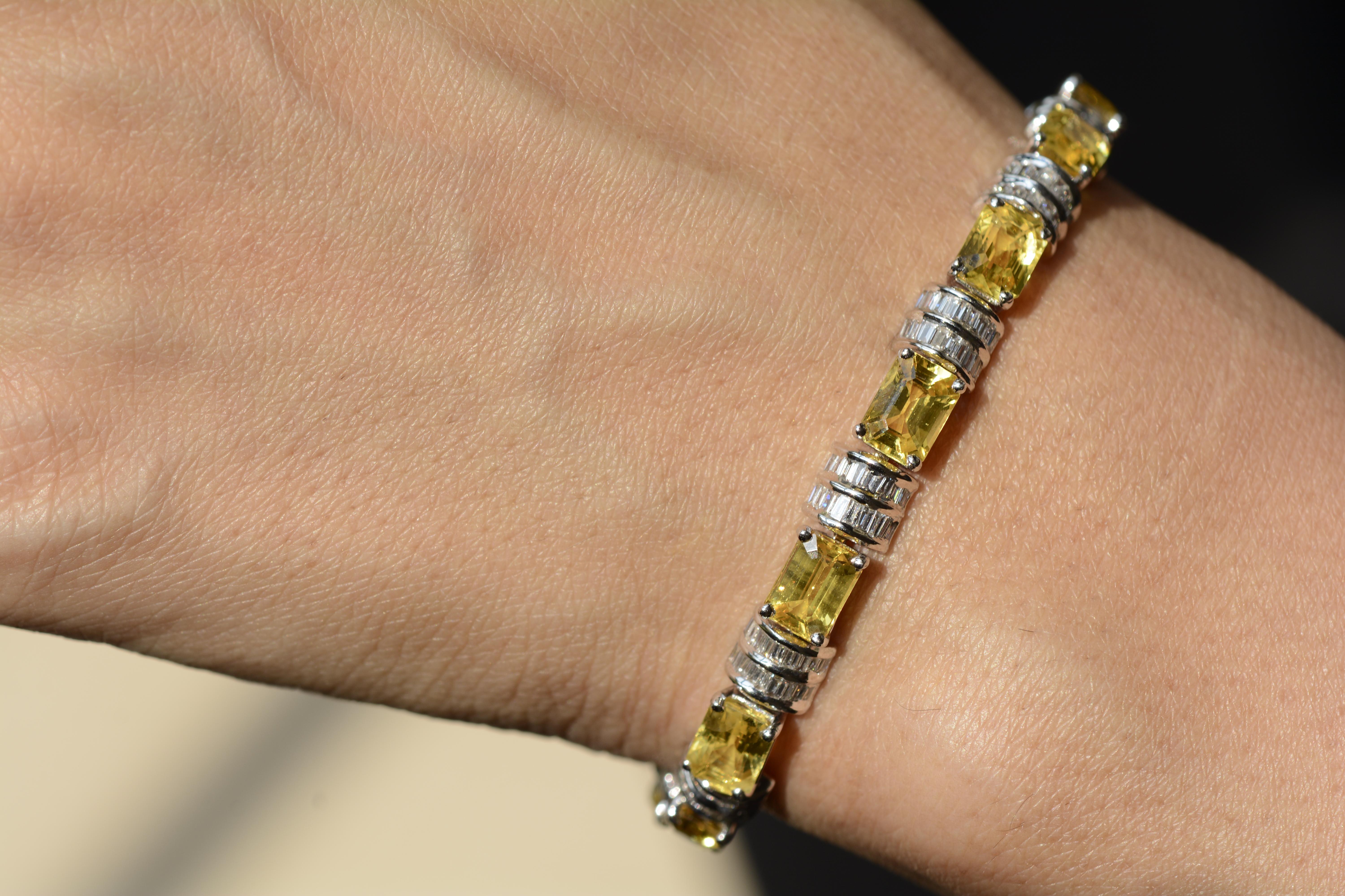 18 Karat White Gold Yellow Sapphire and Diamond Bracelet In New Condition In Mumbai, IN