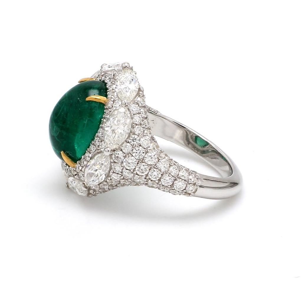 18 Karat White Gold Zambian Emerald 3.89 Carat Cabochon Diamond Cocktail Ring In New Condition For Sale In Hollywood, FL