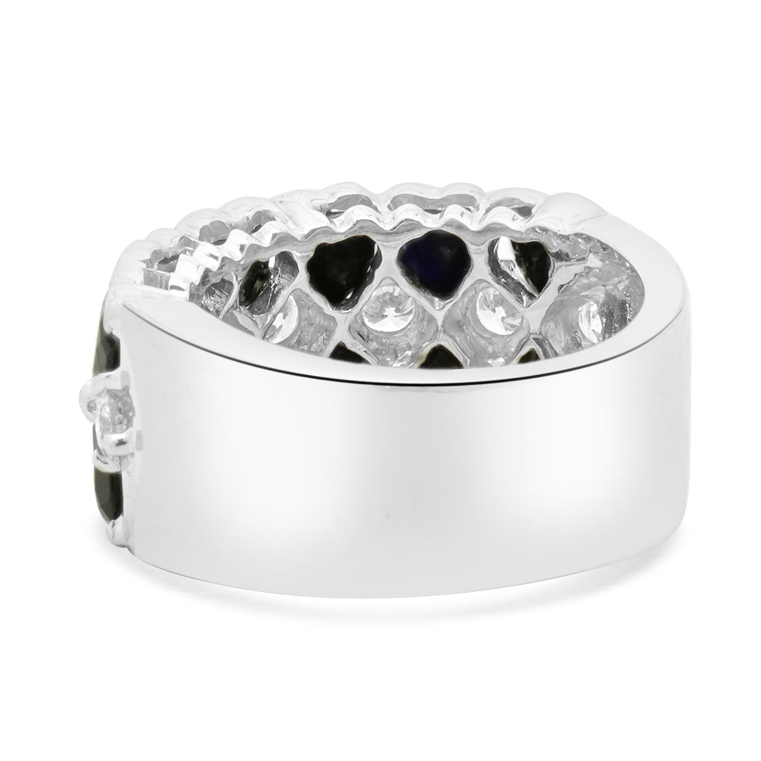 18 Karat White Heart Cut Sapphire and Diamond Three Row Ring In Excellent Condition For Sale In Scottsdale, AZ