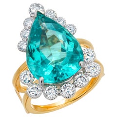 Bague cocktail en or blanc et jaune 18 carats, apatite poire et diamants 10,05 carats