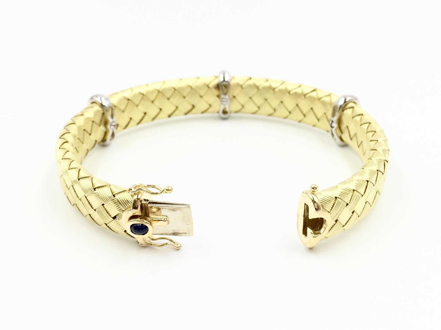 Contemporary 18 Karat Woven Gold Bracelet with Diamond Bars