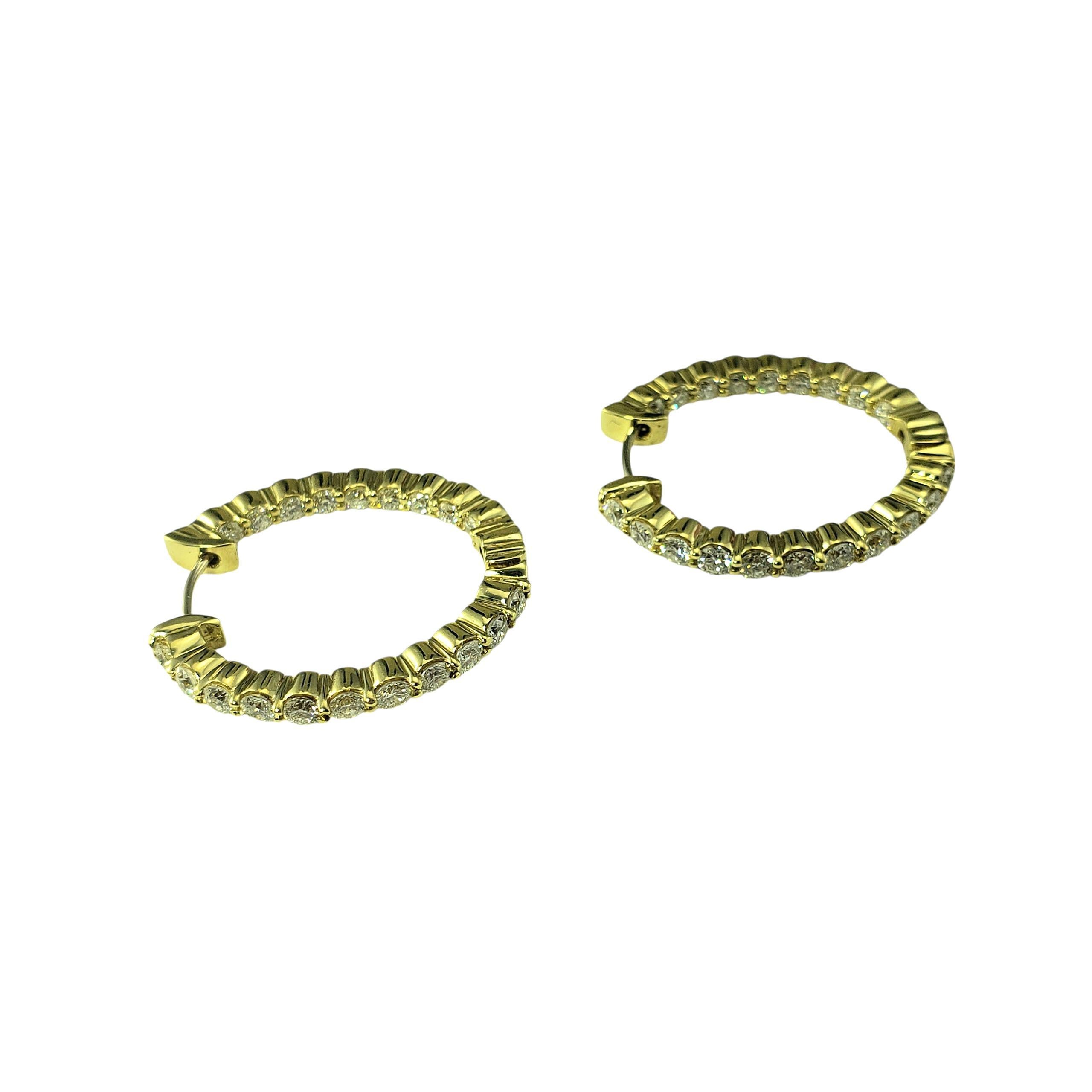 18 Karat Yellow and Diamond Inside Out Hoop Earrings #22266 In Good Condition For Sale In Washington Depot, CT