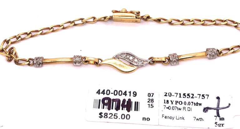 18 Karat Yellow and White Gold Fancy Link Bracelet For Sale 2