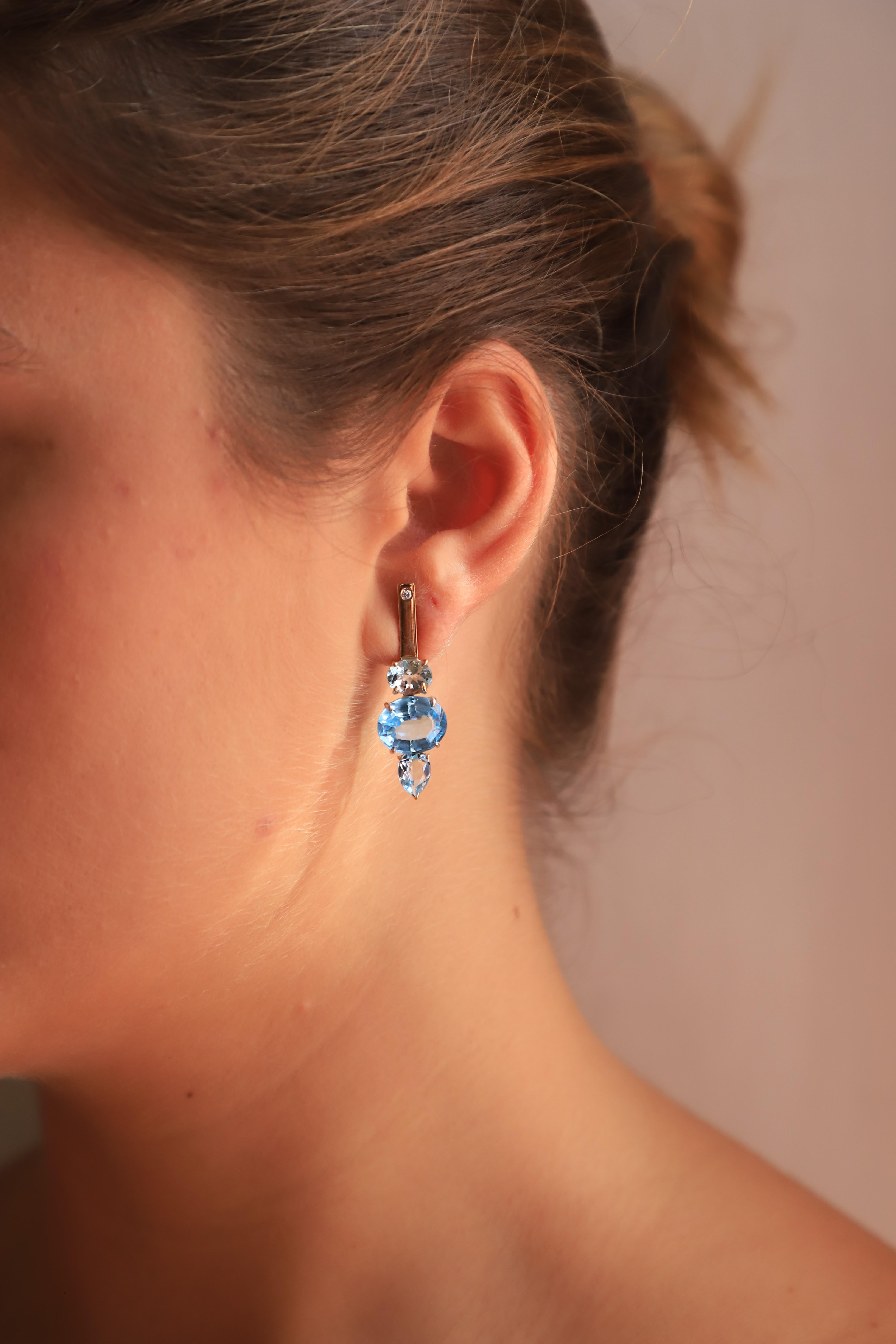 Women's 18 Karat Gold Blue Topaz 0.16 Karat White Diamonds Blue Ocean Earrings For Sale