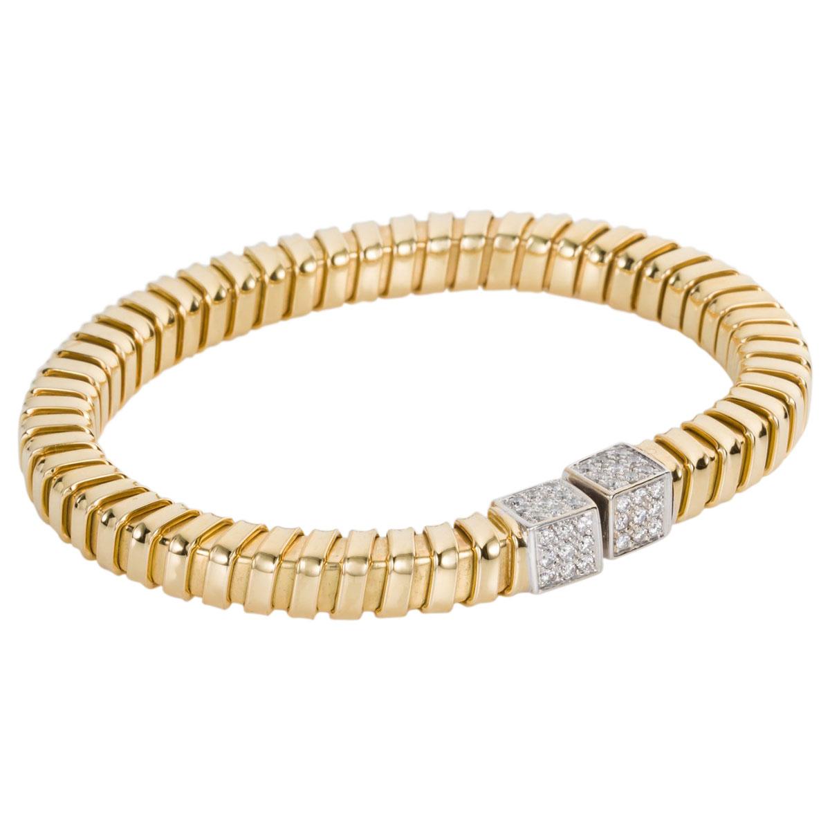 Carlo Weingrill, a name synomous with style and quality. The Italian jewellery house that designs the most desirable gold jewels and this bracelet is no exception. Crafted from 18k yellow gold with an inner steel spring the tubogas style sits
