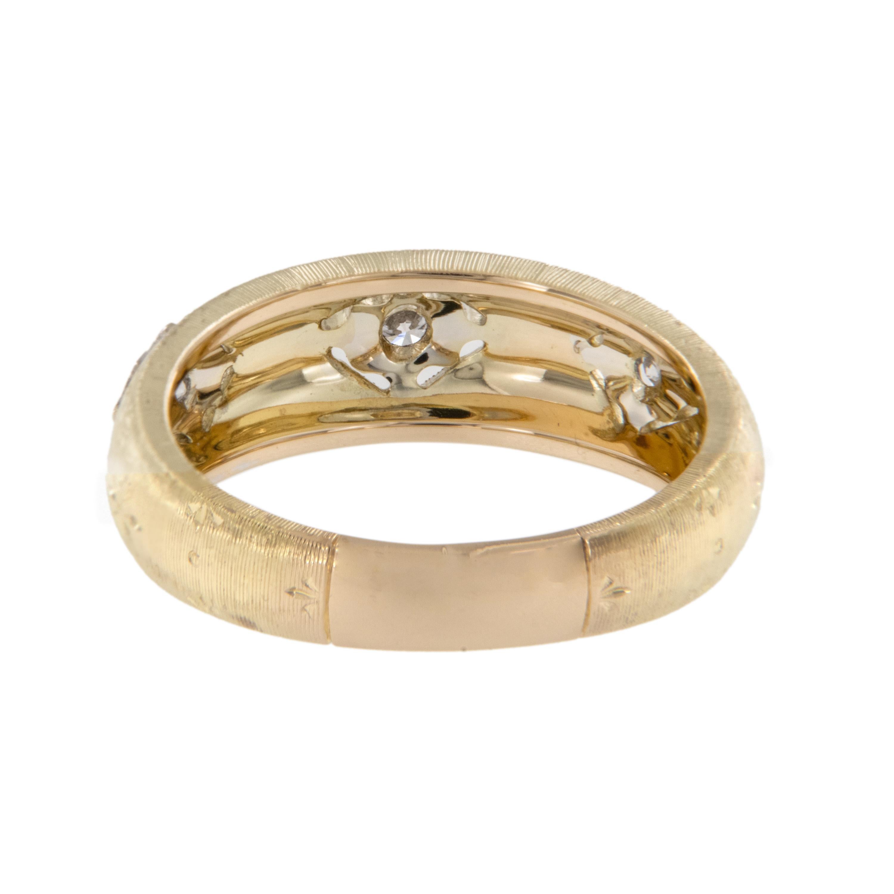18 Karat Yellow and White Gold Diamond Band Ring Made in Italy In New Condition For Sale In Troy, MI