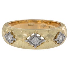 Anillo de oro amarillo y blanco de 18 quilates con diamantes Hecho en Italia