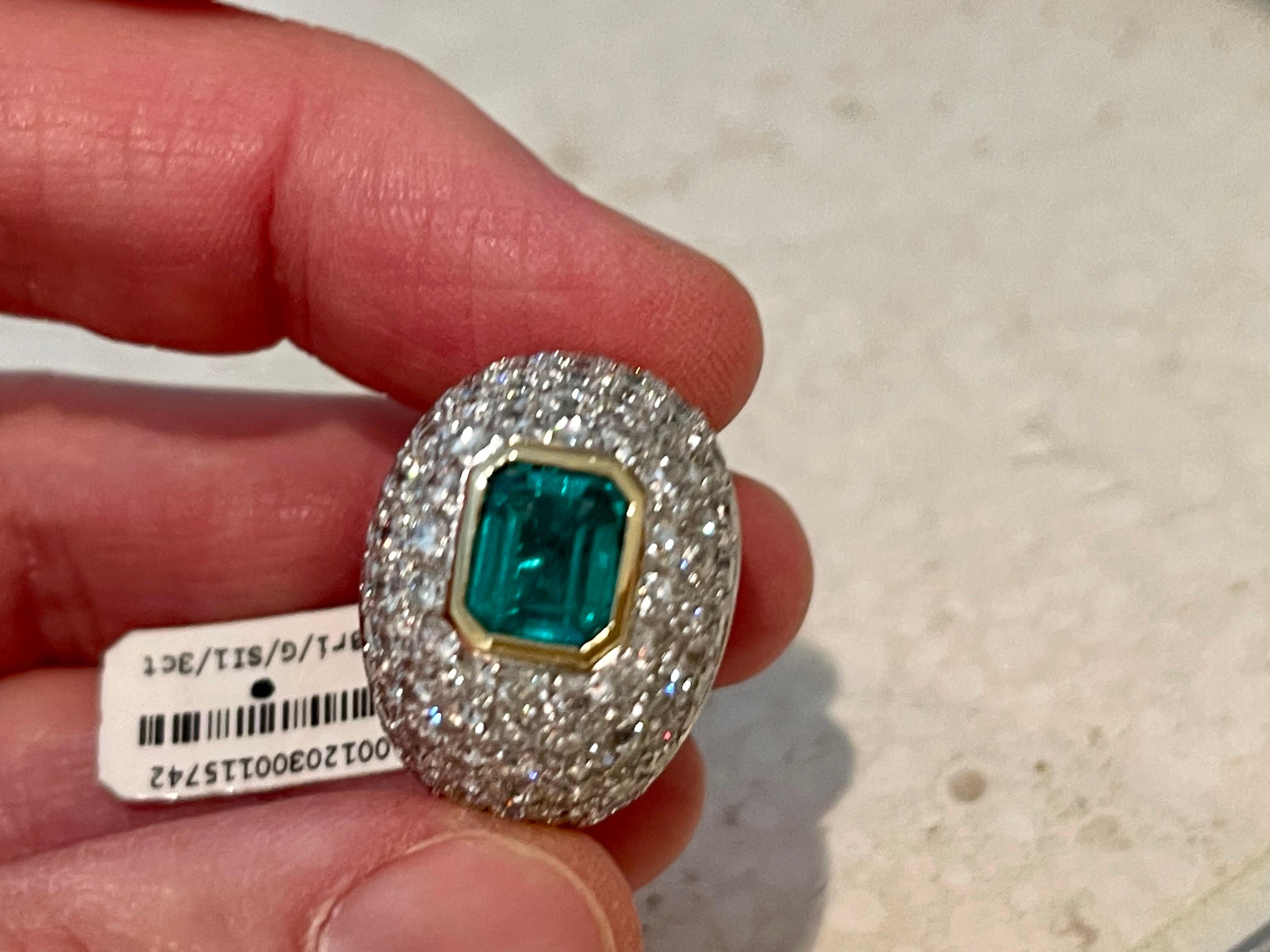 Women's or Men's 18 Karat Yellow and White Gold Dome Shaped Emerald and Diamond Ring For Sale