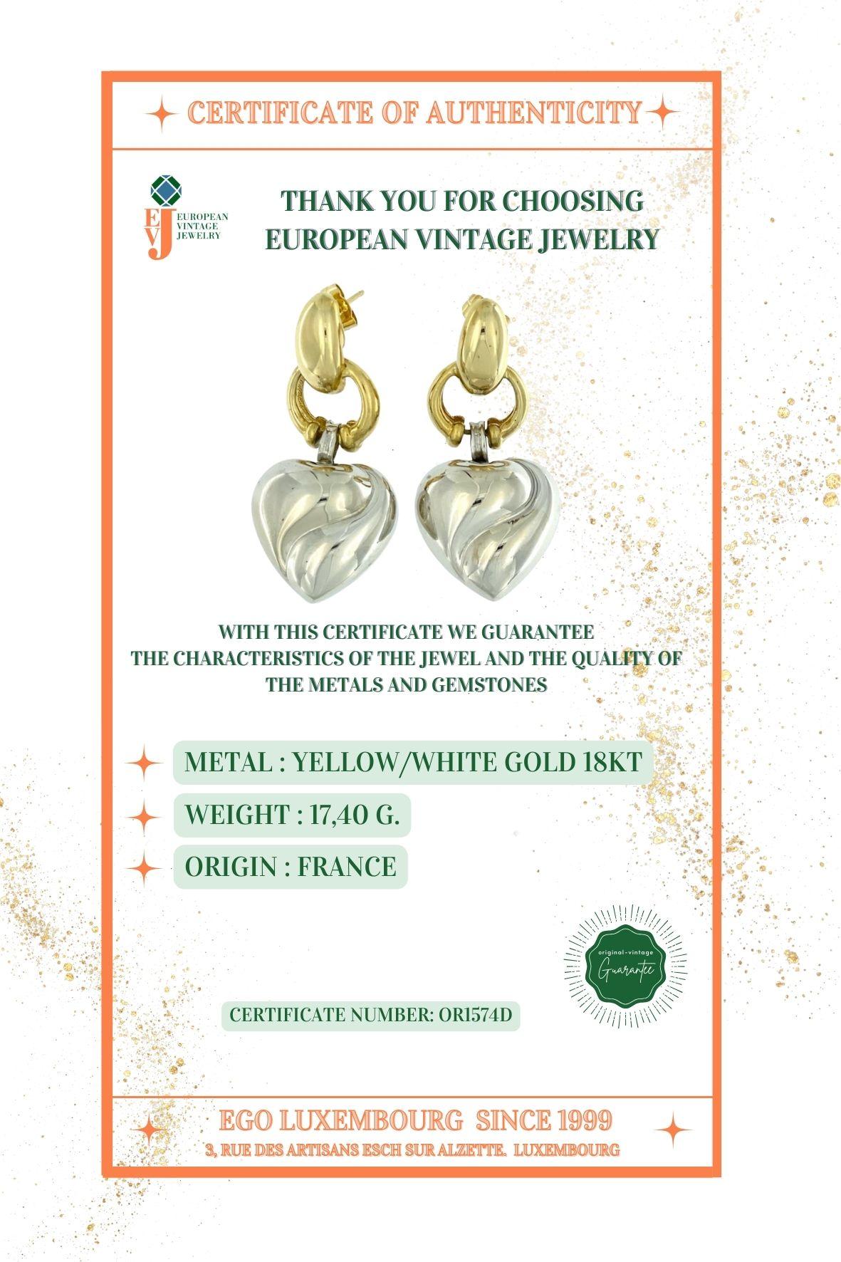 18 karat Yellow and White Gold Heart Dangle Earrings For Sale 2