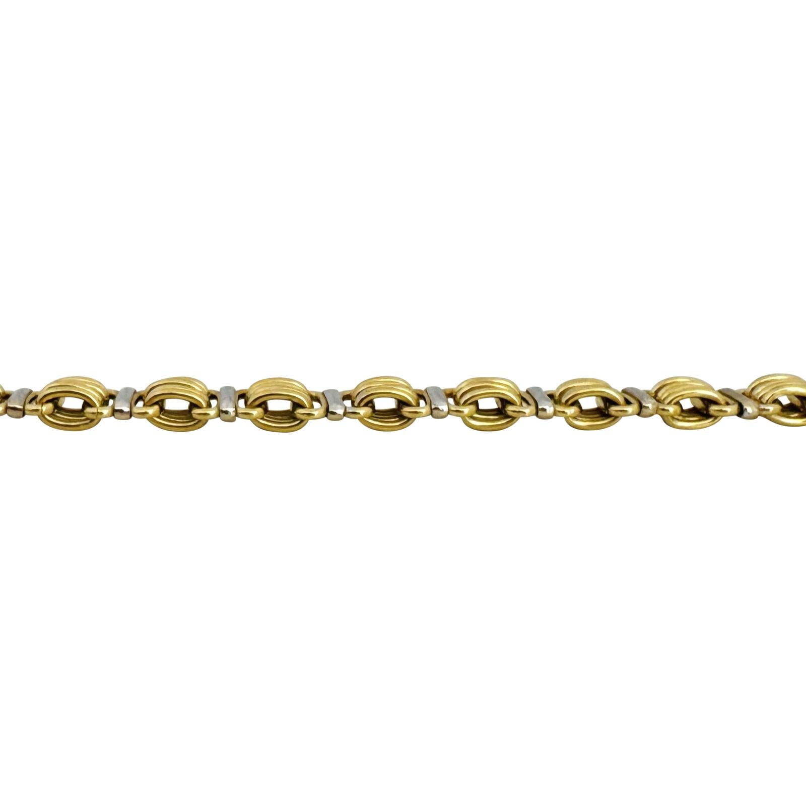 18 Karat Yellow and White Gold Ladies Two Tone Fancy Link Bracelet In Good Condition In Guilford, CT