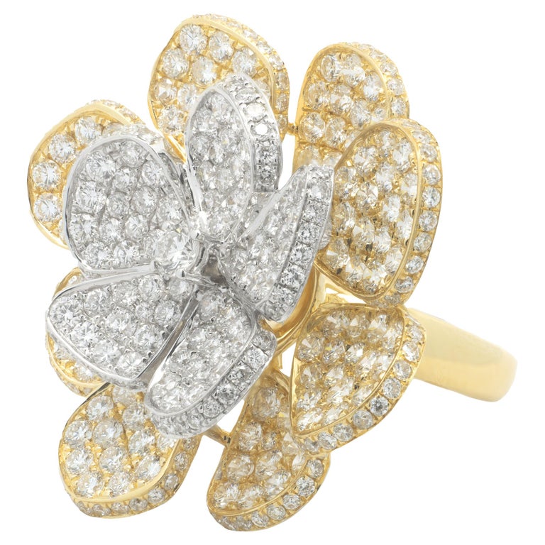 18 Karat Yellow and White Gold Pave Diamond Flower Ring at 1stDibs