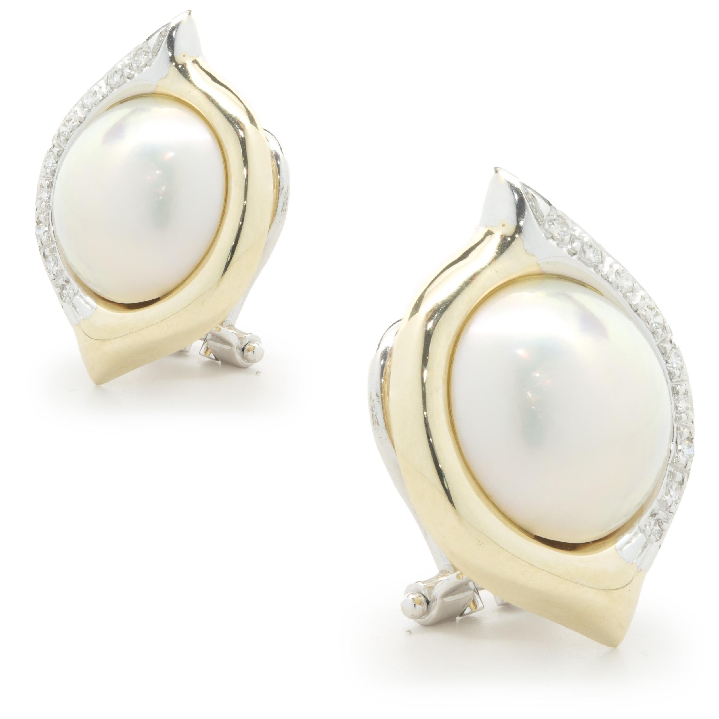 18 Karat Yellow and White Gold Pearl and Diamond Earrings In Excellent Condition For Sale In Scottsdale, AZ